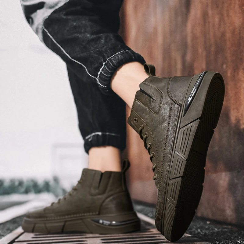 Scarpe da uomo leggere e impermeabili Stivali da uomo in pelle Gomma Offerte originali classiche Designer di calzature alla moda 2025 in promozione 5