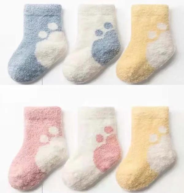 Set da 3 pezzi Calzini per bambini Sbring Calzini per bambini spessi e caldi in peluche per bambini Calzini da pavimento in velluto corallo per bambini 0-3 anni 1