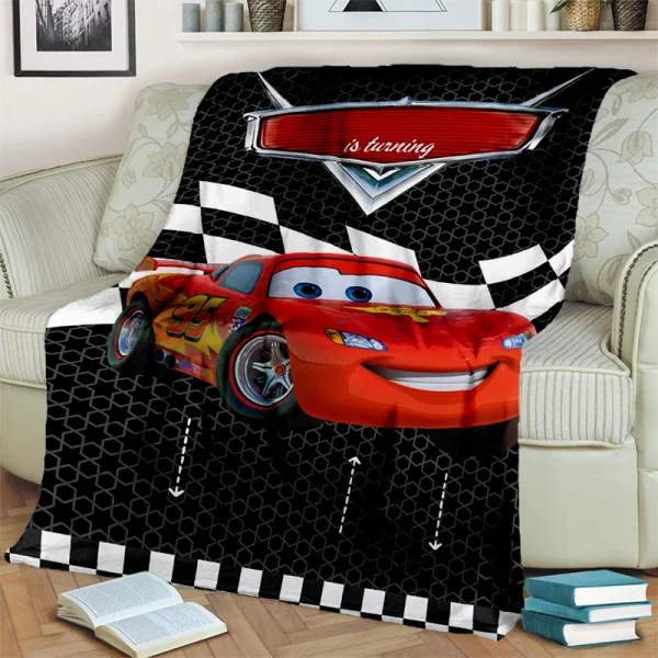 2025 nuove auto dei cartoni animati Saetta McQueen regalo morbida coperta di peluche, coperta di flanella per soggiorno camera da letto letto divano copertura bambino 2