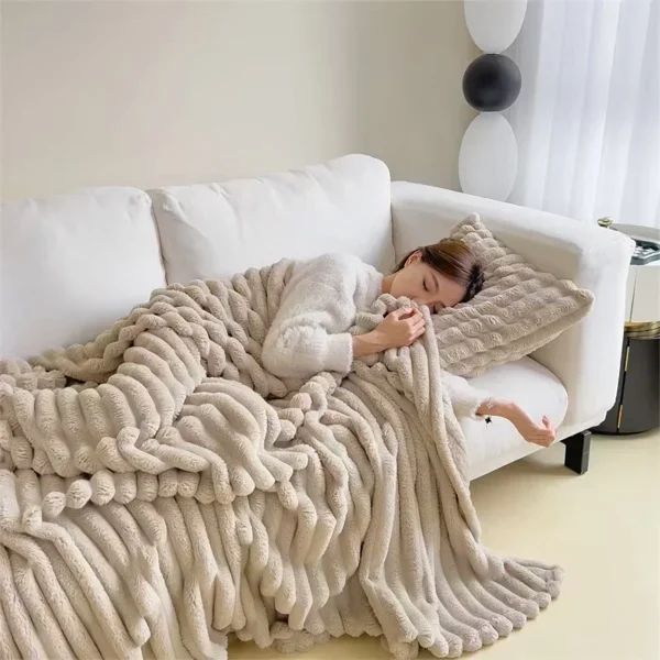 Coperta da letto calda autunnale in velluto imitazione coniglio o coperta e federa Coperte da divano invernali morbide e calde per coperte da lancio 5