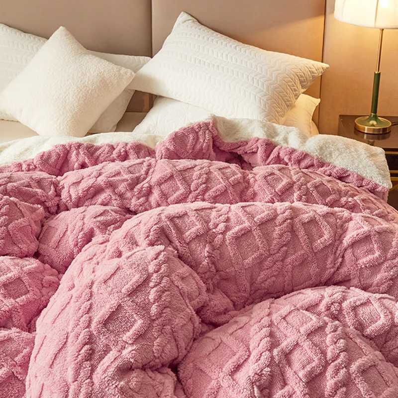 Copripiumino in taffetà con motivo geometrico Coperta invernale calda e morbida in velluto di cristallo Copripiumino doppio in peluche addensato senza federe 5