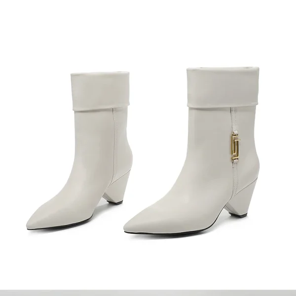 2025 Stivali lunghi di marca con tacco alto da donna Stivali corti di pelle bovina a punta di lusso Decorazione in metallo Stivali elastici moda donna35-43 2