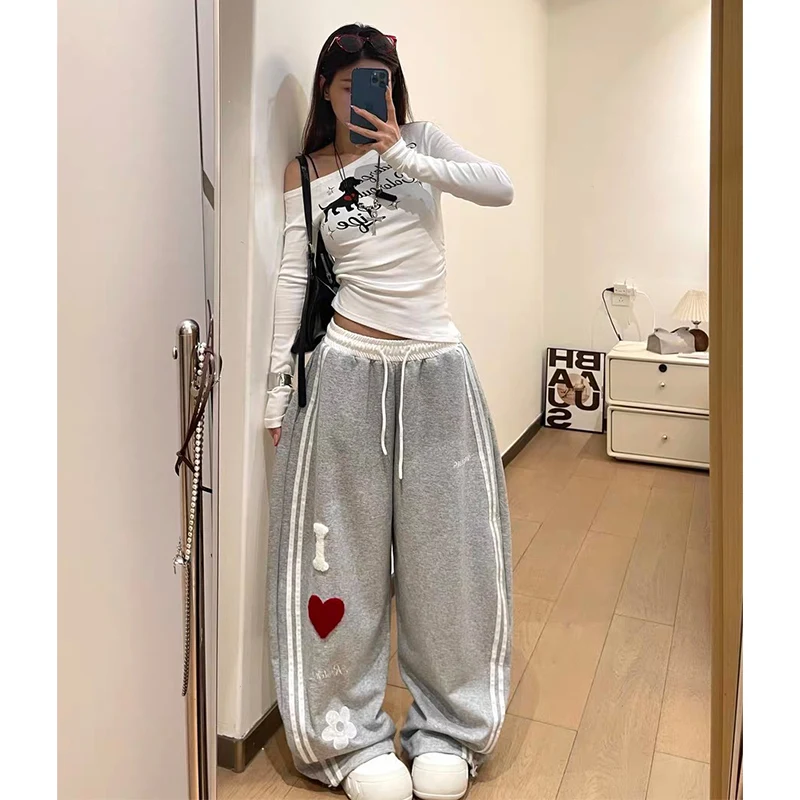 Pantaloni sportivi da donna con ricamo grigio con stella larga Pantaloni sportivi con fascia elastica Harajuku Pantaloni vintage Y2k stile giapponese anni 2000 3