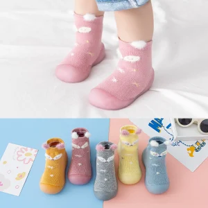 Autunno e inverno nuove scarpe da bambino con suola morbida per bambini Calzini da pavimento per bambini alti ispessiti e caldi per interni 1