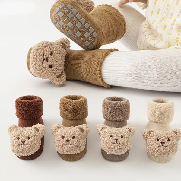 Calzini per bambini con animali simpatici cartoni animati per ragazzo ragazza inverno morbido cotone orso antiscivolo suola neonato calzino per bambini addensare Socken 1