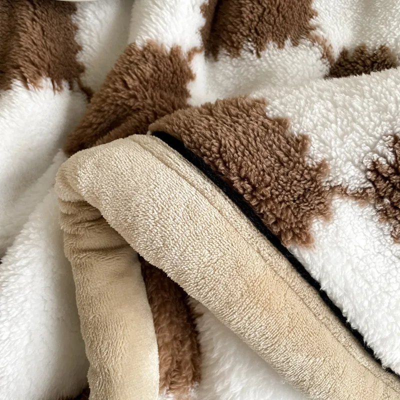 Coperta in pile a metà lato di grado A a scacchiera per tenere al caldo la coperta Autunno Inverno Calore Coperte da tiro per divano Coperta scialle pisolino Accogliente 5