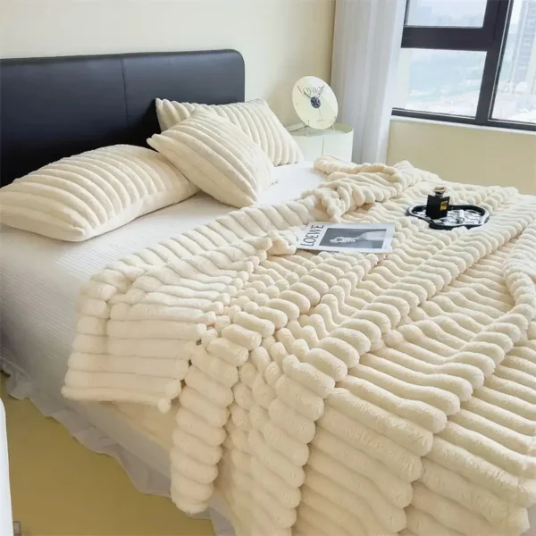 Coperta da letto calda autunnale in velluto imitazione coniglio o coperta e federa Coperte da divano invernali morbide e calde per coperte da lancio 3