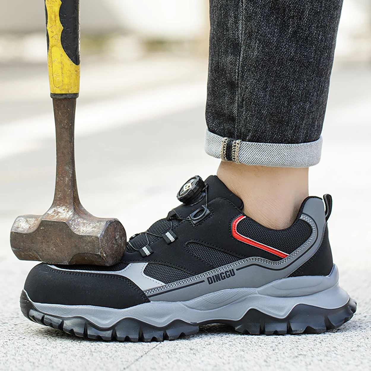 Scarpe antinfortunistiche con bottone rotante di nuova moda Scarpe da lavoro anti-sfondamento anti-perforazione Scarpe sportive da uomo Stivali protettivi antiscivolo 2