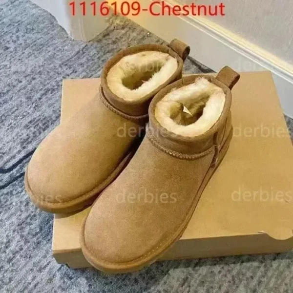 2025 Stivali corti per uomo e donna Vera pelle di pecora Lana Scarpe basse in pelliccia calda Pelliccia Stivali invernali caldi Stivali da neve da donna 1