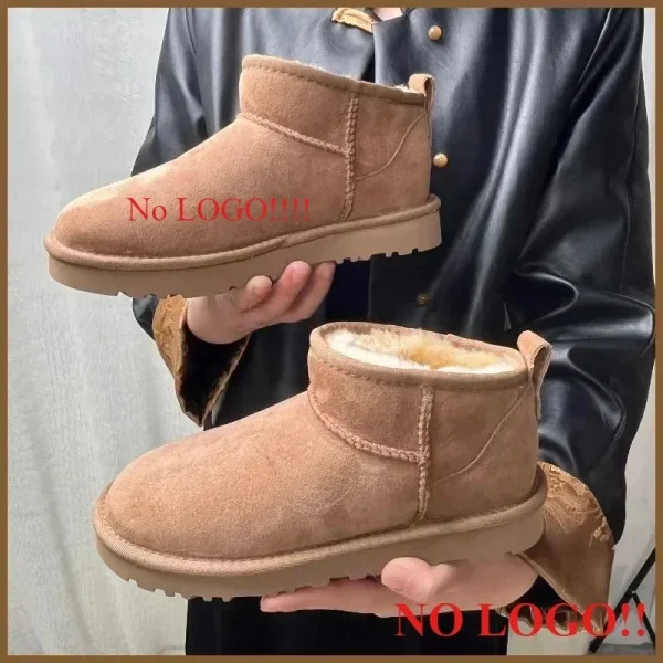 NO-LOGO!!!2024 nuovi mini scarponi da neve classici. Combinando pelle di pecora e vera pelle, stivali caldi invernali alla moda e casual 2