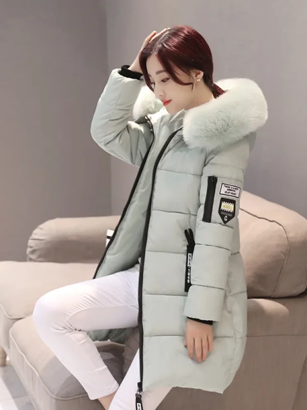 Parka da donna con collo in pelliccia invernale con cappuccio, lettera di moda, tasche con cerniera, design, giacca lunga, cappotti femminili spessi caldi e sottili 4