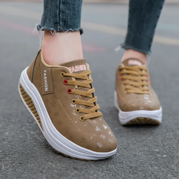 Scarpe sportive casual da donna Scarpe da ginnastica comode e traspiranti con zeppa e suola spessa Scarpe stringate 1
