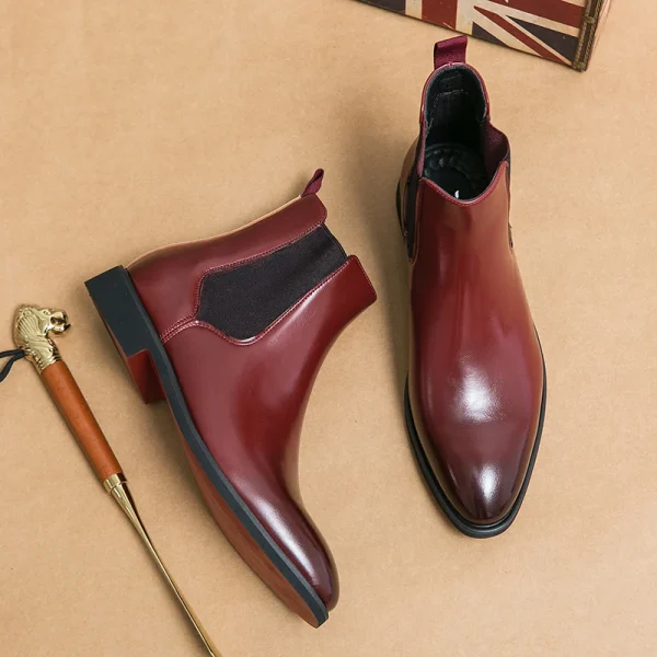 Stivaletti Chelsea da uomo Stivali da uomo slip-on con punta tonda e suola rossa Spedizione gratuita Taglia 38-46 Scarpe da uomo 2