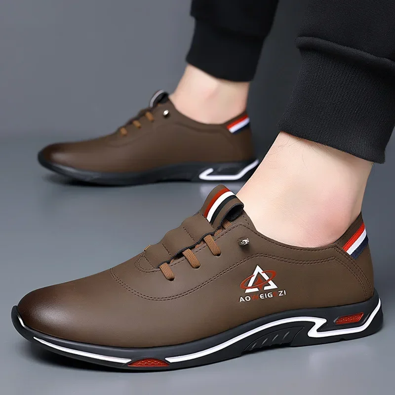 Scarpe da uomo Moda Scarpe casual da uomo con suola morbida Scarpe formali stile britannico Sneakers leggere con fondo stringato traspirante Taglia maschile 5