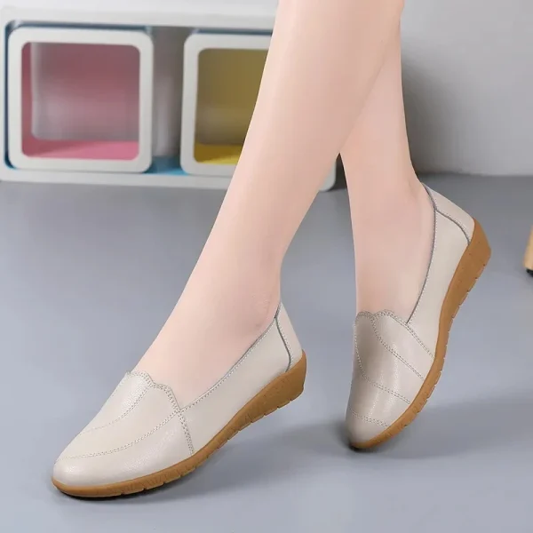 Scarpe in vera pelle per donna mocassini bianchi estate stile Clssic 2024 scarpe da infermiera donna appartamenti in pelle 3