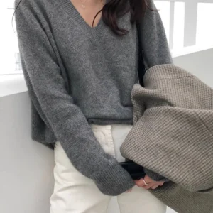Maglione da donna in puro cashmere 100% con scollo a V in stile straniero, camicia base in lana allentata autunno e inverno 1