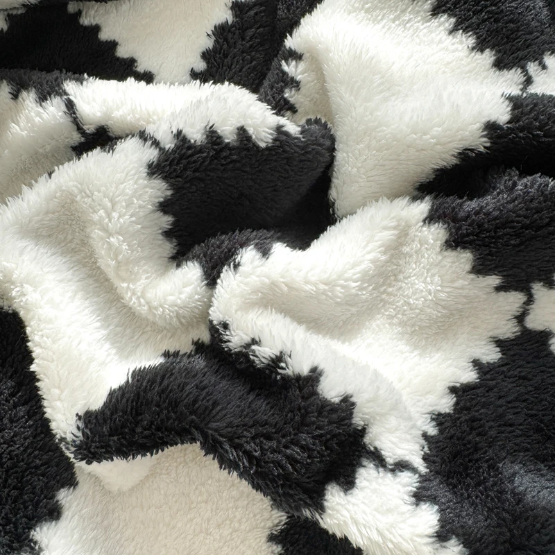 Nuovo panda peluche coperta termica quattro stagioni autunno inverno calda coperta per divano per tiro morbida e confortevole coperta per pisolino gamba al ginocchio 4