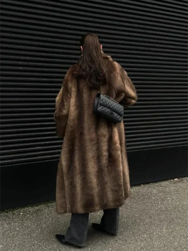Cappotti lunghi da donna in pelliccia sintetica Cappotto allentato a maniche lunghe con risvolto Lady Nuovo quotidiano elegante Casual High Street Capispalla invernale caldo 2025 3
