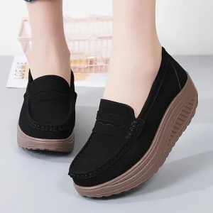Ngouxm Mocassini con plateau piatto da donna Mocassini eleganti in pelle scamosciata da donna Scarpe da donna Slip On Mocassino Scarpe casual da donna 1