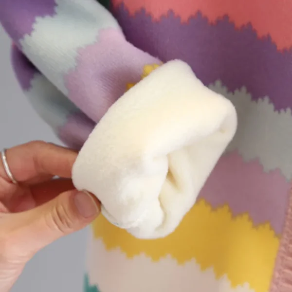 Giacca maglione da ragazza, nuovo stile autunno e inverno, addensato e alla moda, maglione lavorato a maglia da ragazza, top per bambini 5