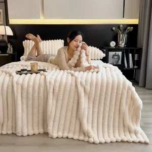 Nuove coperte calde autunnali in peluche di coniglio artificiale per letti Coperta da tiro per divano in morbido pile di corallo Comodo lenzuolo addensato 1