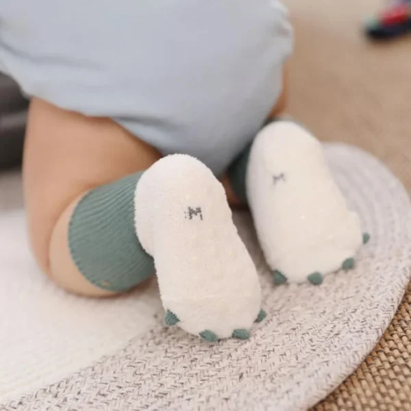 Nuovi simpatici calzini per neonati autunnali e invernali, calzini casual caldi per il piede del bambino 2