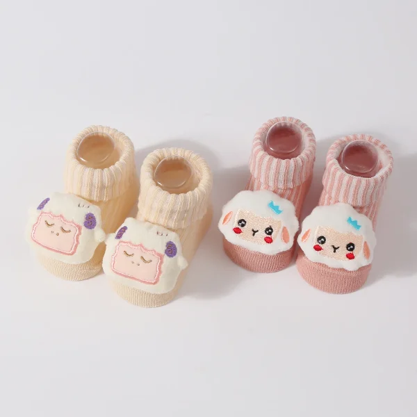 Nuovi calzini morbidi in cotone Kawaii per neonati Calzini per bambole 3D per animali dei cartoni animati per ragazze Ragazzi Calzini corti rosa per neonati 0-6 mesi 2