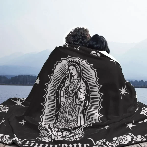 Coperte in flanella cristiana della Vergine Maria, letto leggero e sottile, Queen King e Twin Size, per casa e ufficio 4