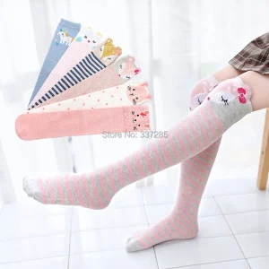 calzini corti adorabili per bambini più caldi alla caviglia Cartoon Kids Calze lunghe al ginocchio in cotone per bambini Calze per ragazze sopra il ginocchio con animali carini 1