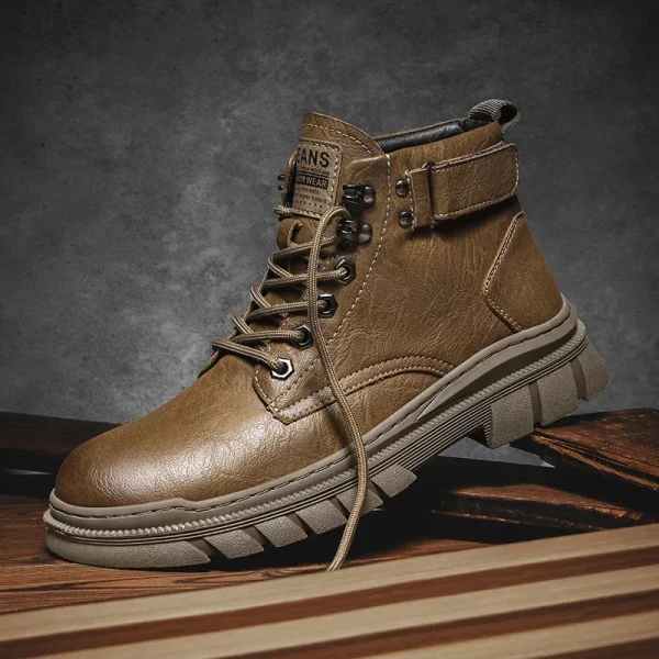 Stivaletti invernali in pelle casual Comodi stivali da moto da uomo Caldi da esterno con pelliccia Botas Scarpe casual classiche da uomo alte 6