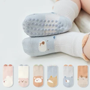 3 paia di calzini da pavimento per neonati, antiscivolo, casual, per bambini, per camminare al coperto, simpatici cartoni animati, calzini da pavimento per bambini per ragazzi e ragazze 1