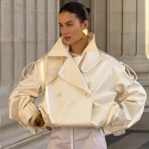 Trench corto doppiopetto moda donna risvolto solido manica lunga giacca a vento allentata autunno Lady Chic Street Outwears 1