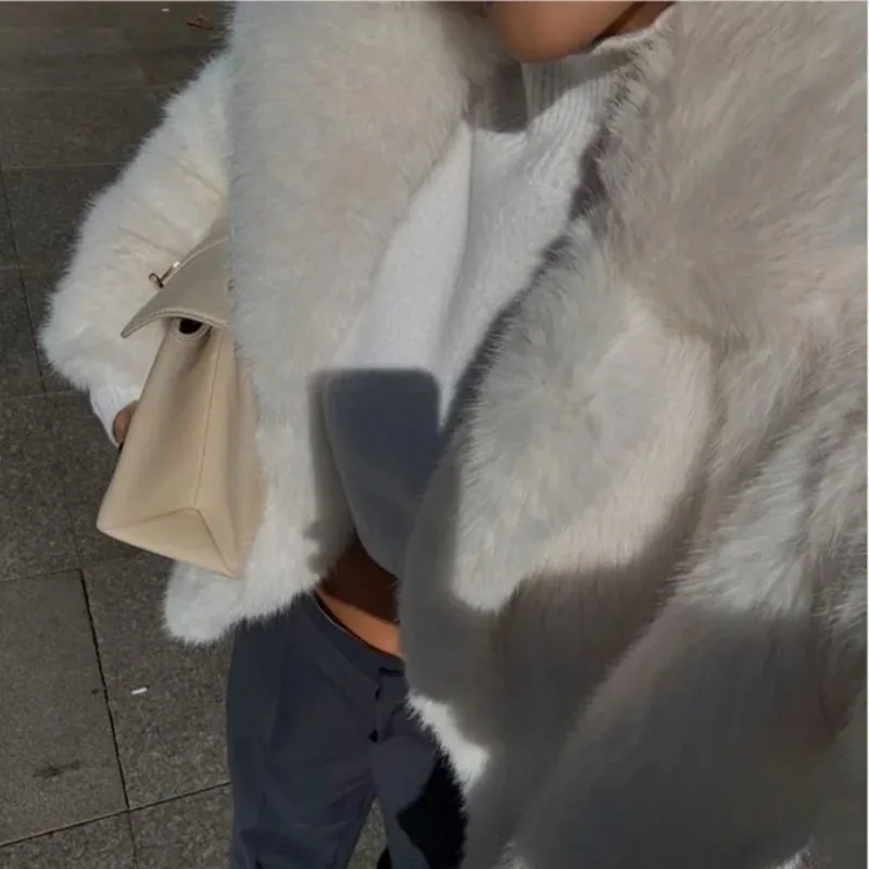 Tuularose Donna Inverno 2025 Cappotto in pelliccia sintetica di lusso di alta qualità Addensare Cappotto caldo Capispalla Hot Girls Giacca in pelliccia sintetica solida 5