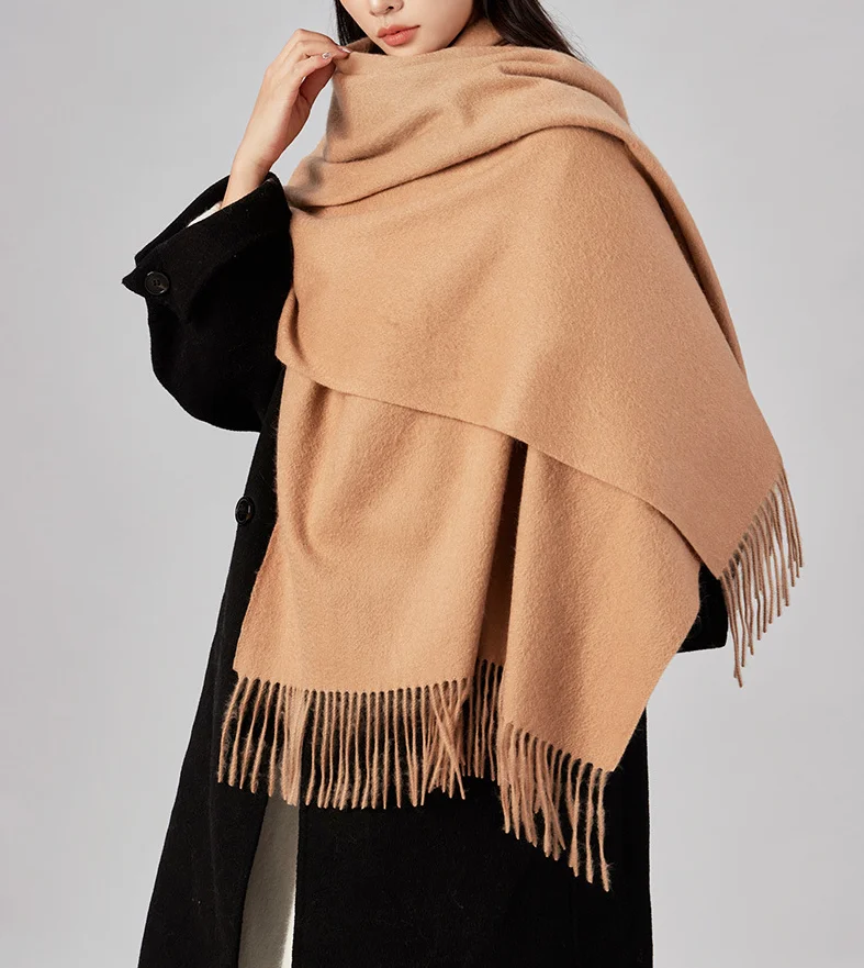 Sciarpa calda casual in tinta unita da donna invernale Scaldacollo in morbido poliestere Accessorio alla moda per la stagione fredda 1