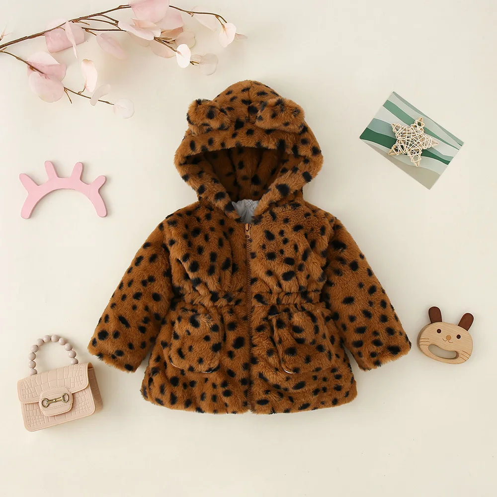 Cappotto da bambina Autunno/Inverno Stampa leopardata Giacca da ragazza calda con cappuccio Orecchie carine Capispalla per bambini Vestiti invernali per bambini 2