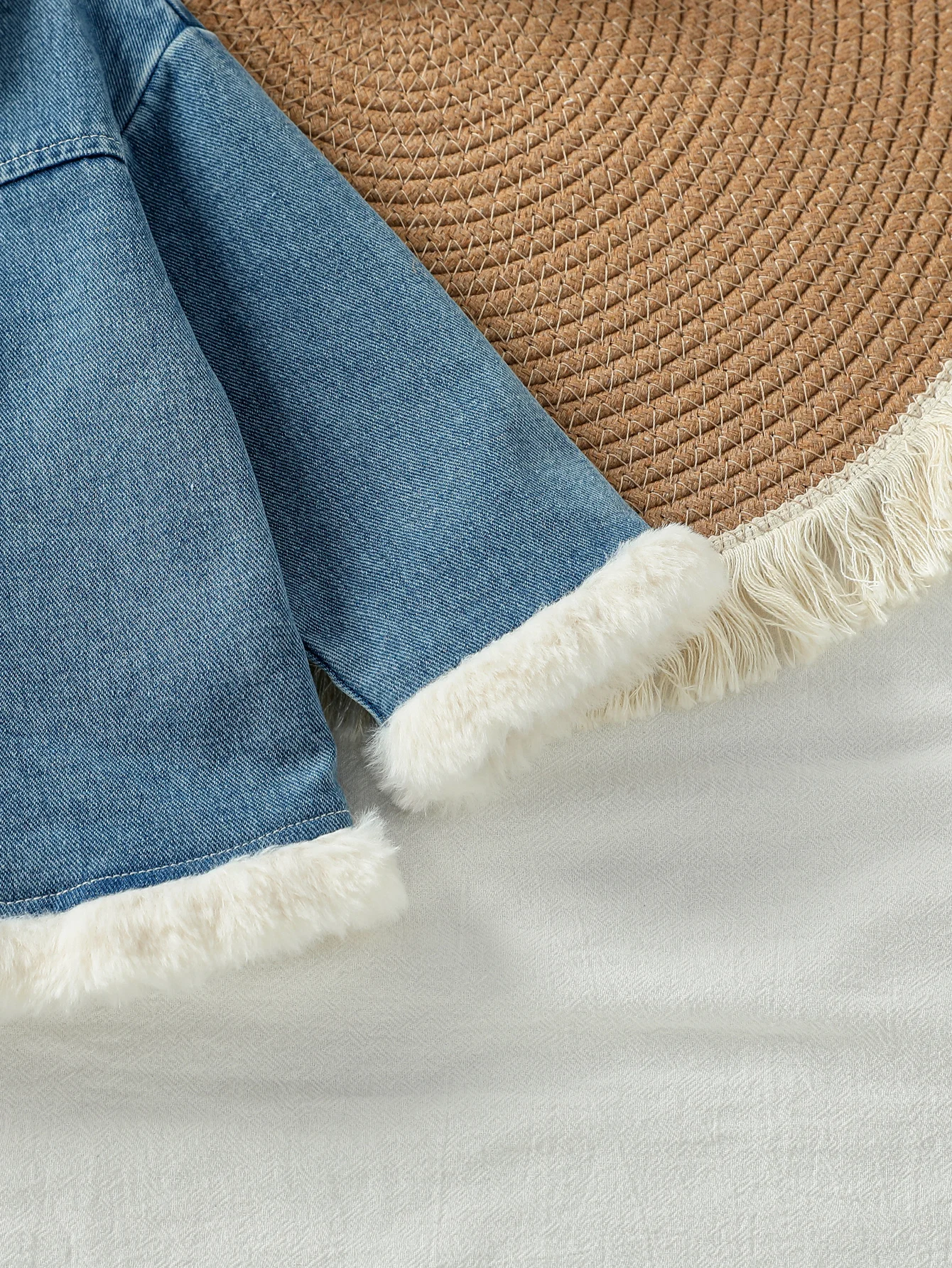 2025 Nuovo Inverno Neonate Giacca di jeans in pile con bottoni Vestiti Ragazze del bambino Addensare Cappotto caldo Capispalla moda cool 1-3Y 6