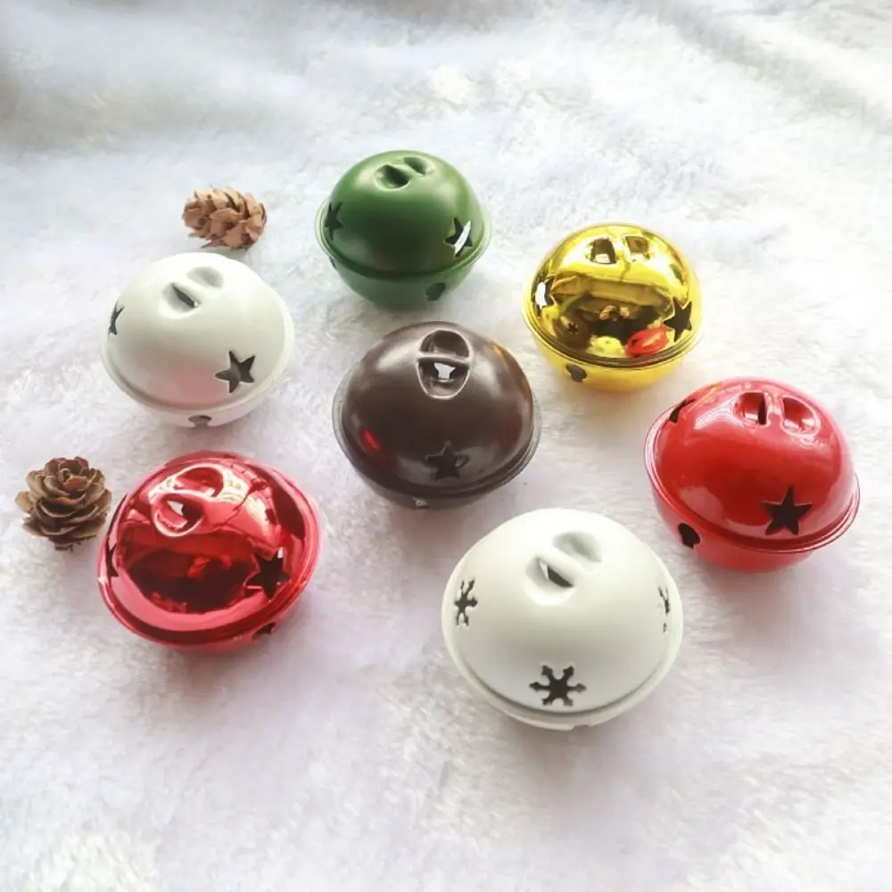 Campane di Natale in ferro Campane di Natale colorate fatte a mano Bellissime campanelli per albero di Natale con stella a cinque punte Collare per animali domestici 2