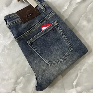 OECHSLI Jeans in cotone spesso da uomo 2025 Autunno Inverno nuovo ricamo casual comfort cerniera moda taglia dritta 30-40 pantaloni 1