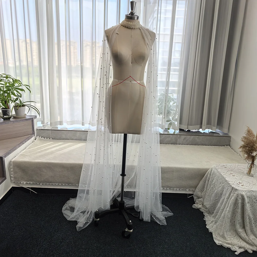 Scialle con strascico lucido di lusso - Personalizzazione di perle fatte a mano - Morbido tulle pregiato 3