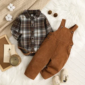Set casual da esterno per neonati maschi in autunno e inverno con camicie scozzesi a maniche lunghe e tute con pantaloni lunghi 1