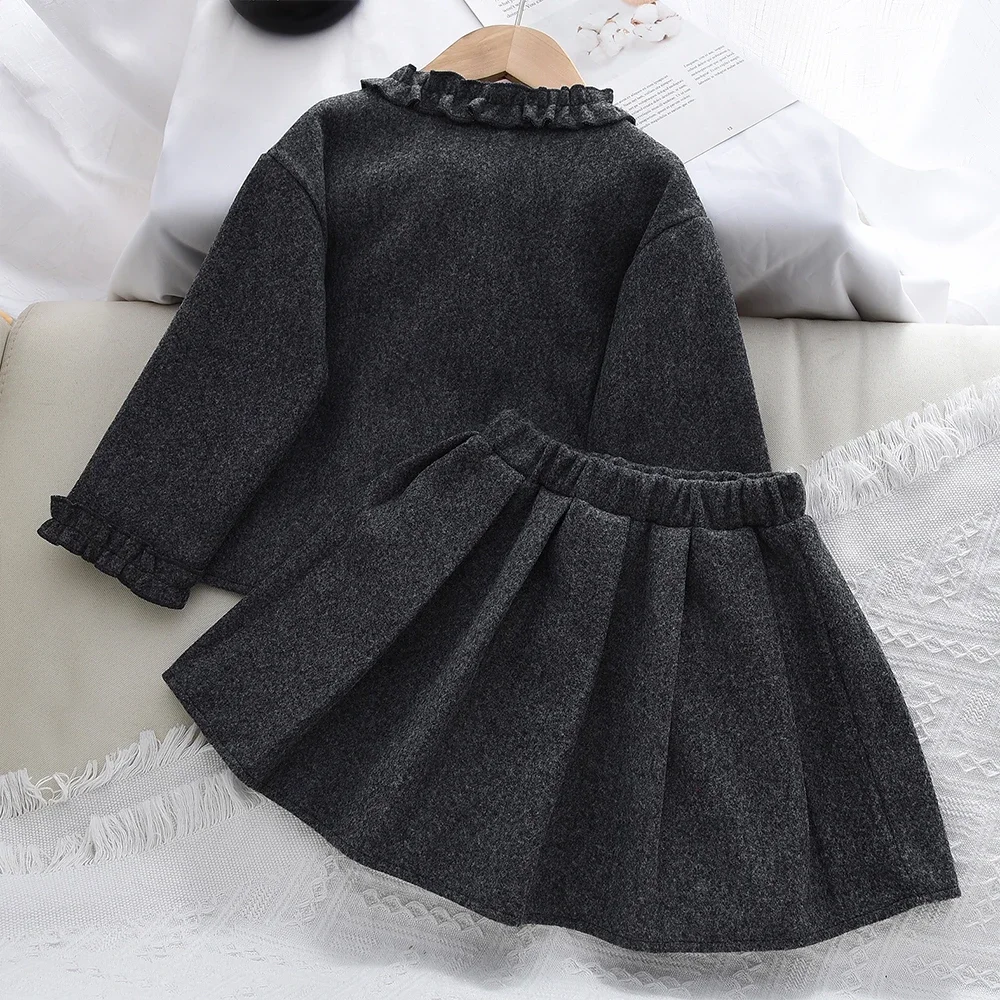 Autunno e inverno nuovi vestiti per ragazze in tinta unita giacca tascabile a maniche lunghe + gonna corta 3-7 anni vestito per bambini grigio 3