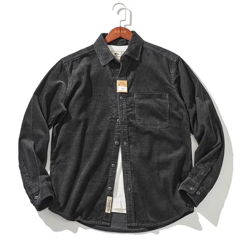 Elegante giacca da uomo in velluto a coste spesso dal design vintage per l'autunno e l'inverno 5