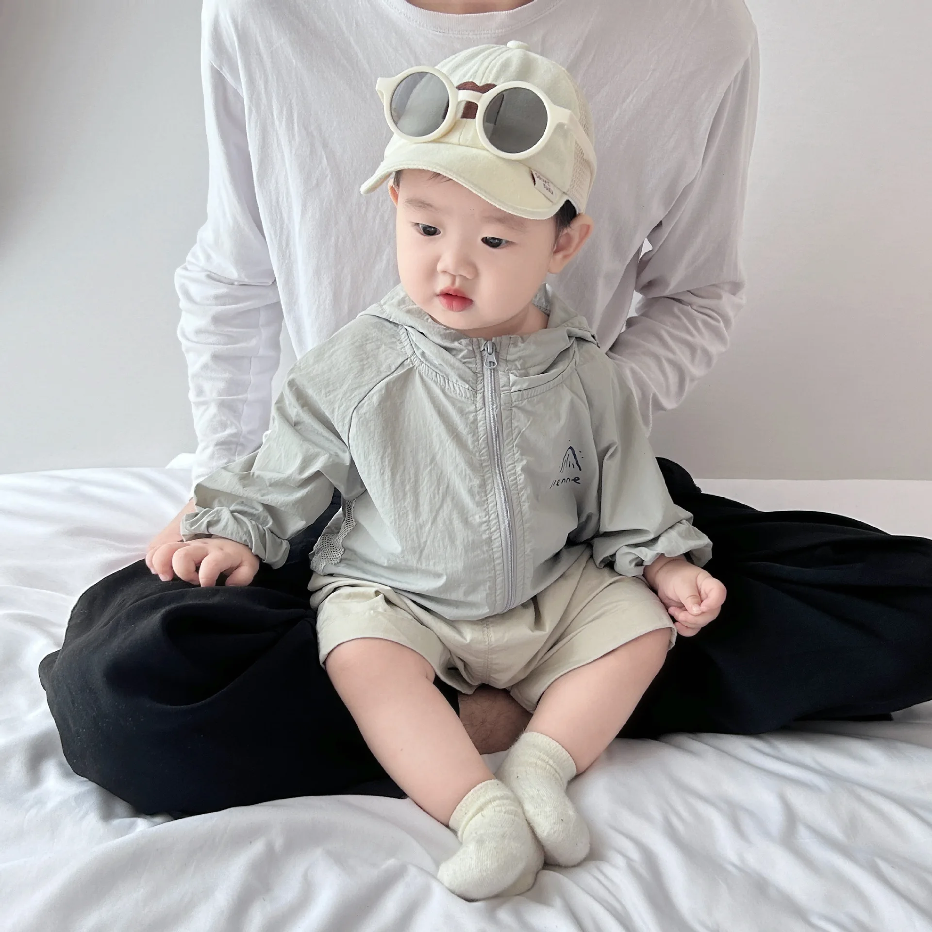 Abbigliamento sottile per protezione solare per bambini, abbigliamento climatizzato, giacca estiva con cappuccio traspirante resistente ai raggi UV per ragazzi 6