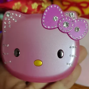 2025 Sanrio Kitty Nuovo prodotto in magazzino Cartoon Cute Flip Phone Bianco Rosa Mini telefono Modello di moda per bambini Giocattolo Regalo per giovani 1