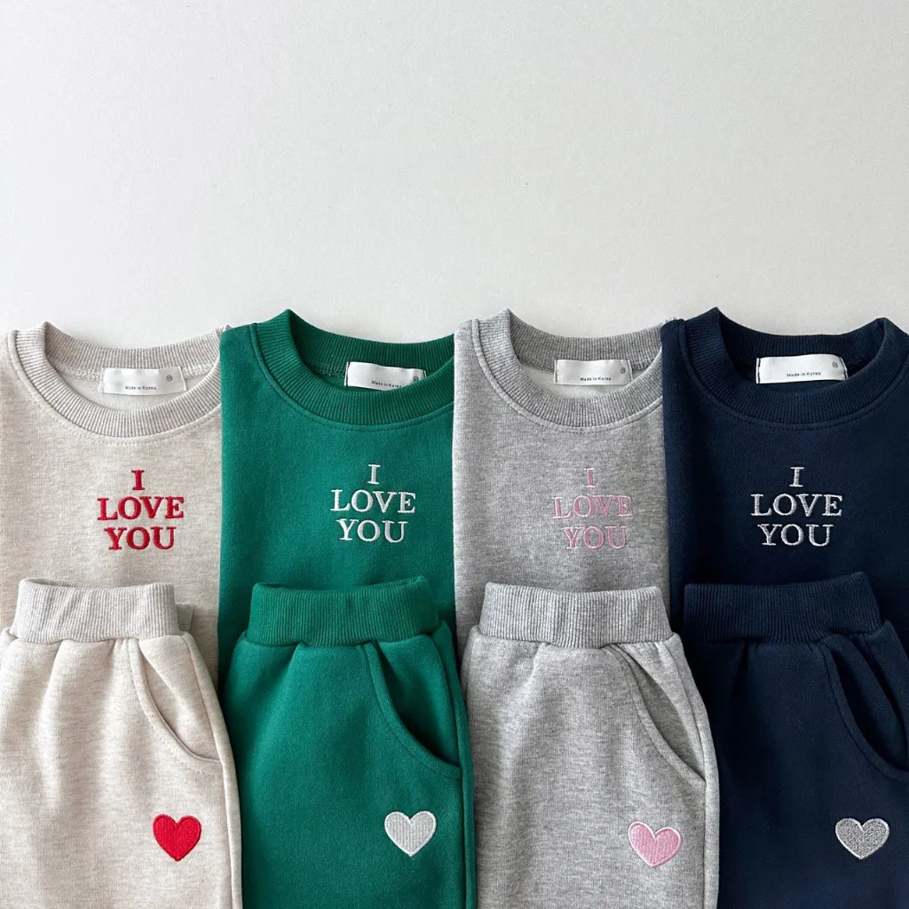 Set da bambino primaverile coreano da 0 a 6 anni, lettera ricamata in cotone, comoda felpa con cappuccio, abbigliamento sportivo casual per bambini, set da due pezzi 5