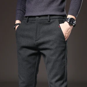 Pantaloni casual da uomo nuovi autunno e inverno Slim Fit Vita comoda Manica dritta Pantaloni versatili alla moda 1