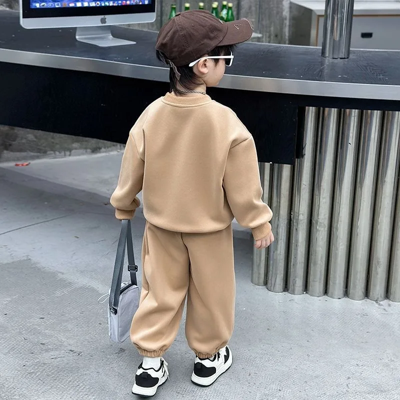 Set di felpe Abbigliamento per bambini Abbigliamento inferiore superiore 4 anni Abbigliamento per bambini coreano 2025 Nuovo bambino per bambini Autunno Inverno Ragazzo 6