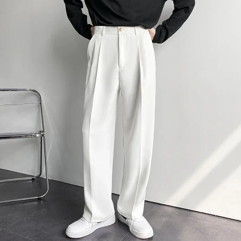 2025 nuovi uomini pantaloni dritti moda coreana pantaloni larghi casual drappeggiati larghi bianchi pantaloni larghi maschili streetwear 1
