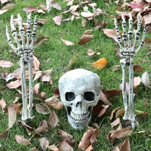 3 pezzi testa e braccio di teschio di Halloween decorazione di pali del cortile esterno statua di testa di teschio decorazione del giardino oggetti di scena della casa fantasma 1