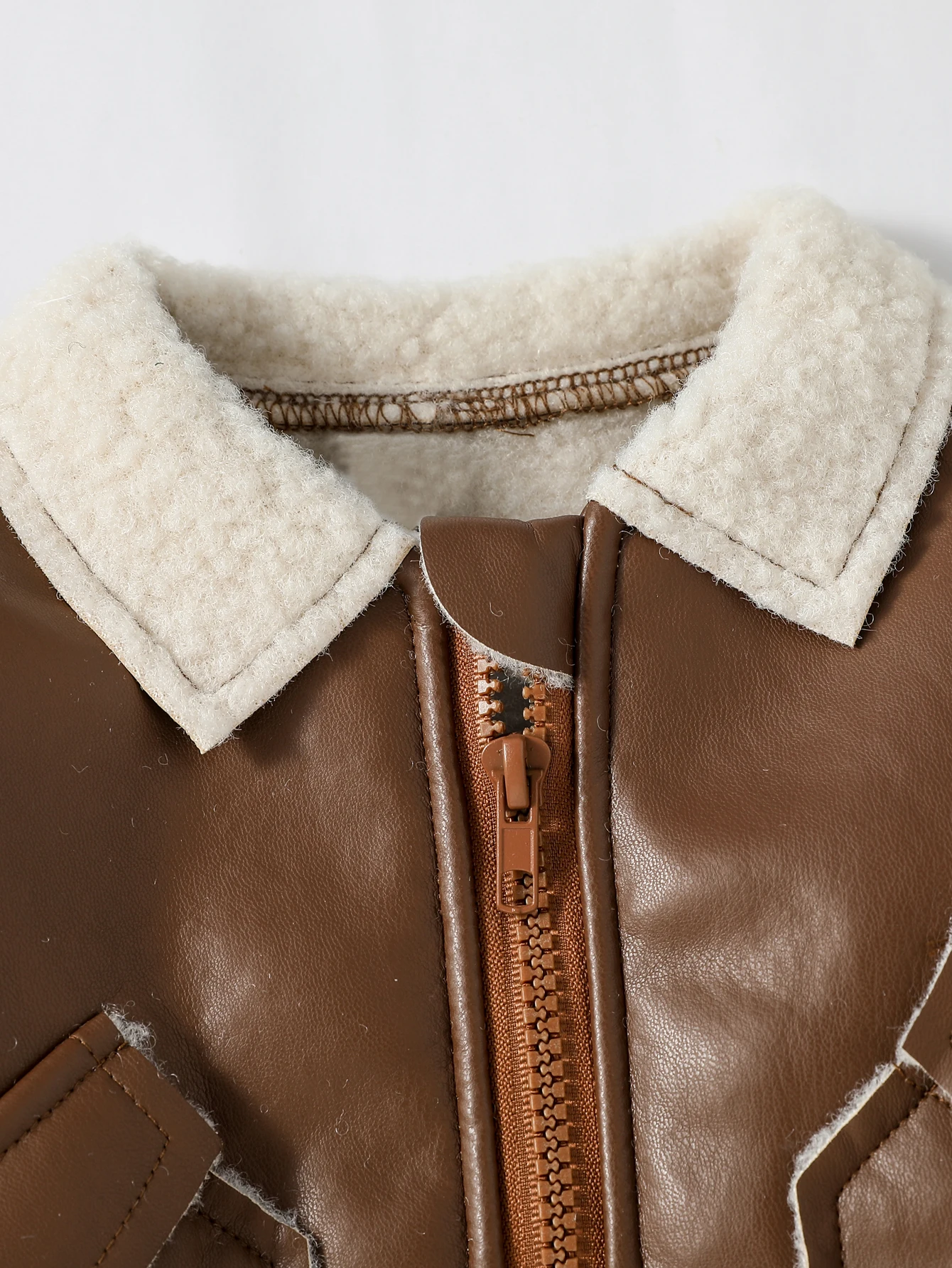 2024 Nuovo Autunno/Inverno g Neonati maschi Giacca di pelle a maniche lunghe Cappotto per abbigliamento stile moda cool 1-3 anni 4